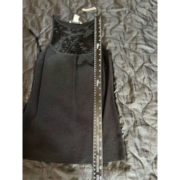 White House Black Market Tank Top Womens Small Black Crochet Soutache Trim NWT - Picture 6 of 7